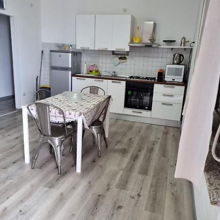 Apartamento Casa Sul Mare Scogliolungo II Porto Torres Exterior foto